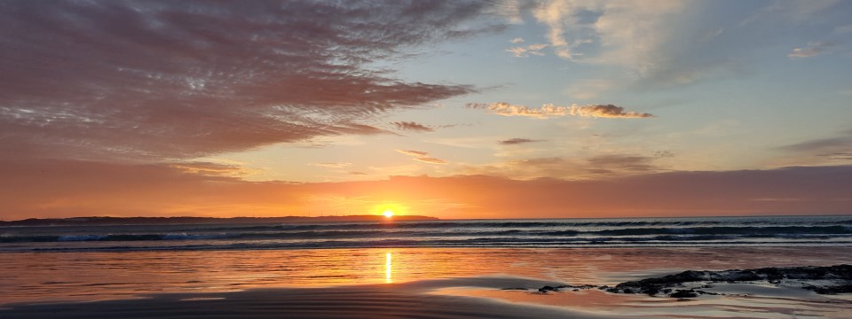 Sunrise on the beach 20201119_061308